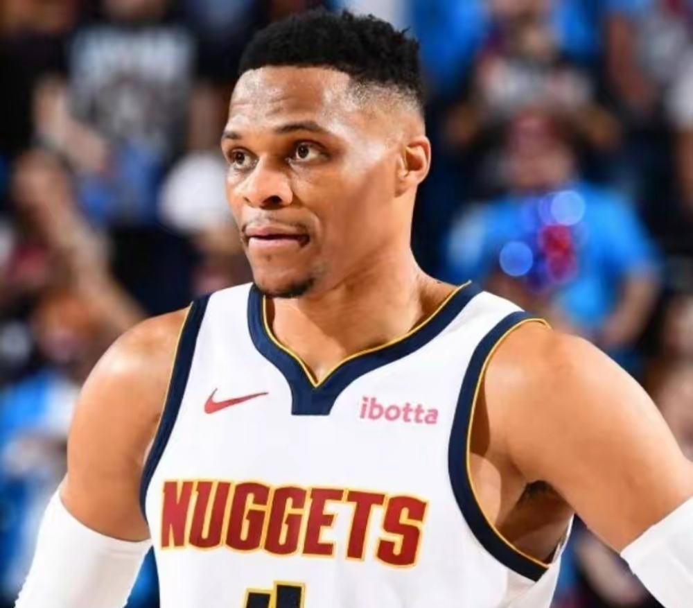 关于加时末段NBA季后赛焦点战，多伦多猛龙刷新队史纪录，态度坚定，年轻球员得到机会的信息金年会平台